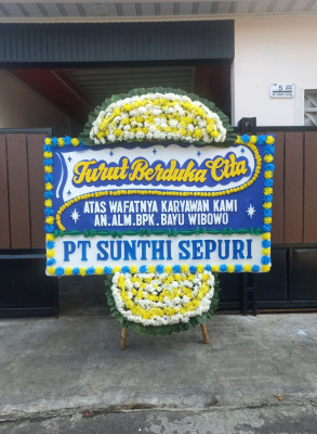 Papan Bunga Duka di Gotakan