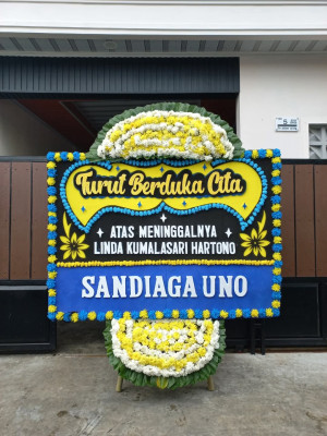 Papan Bunga Duka di Gotakan
